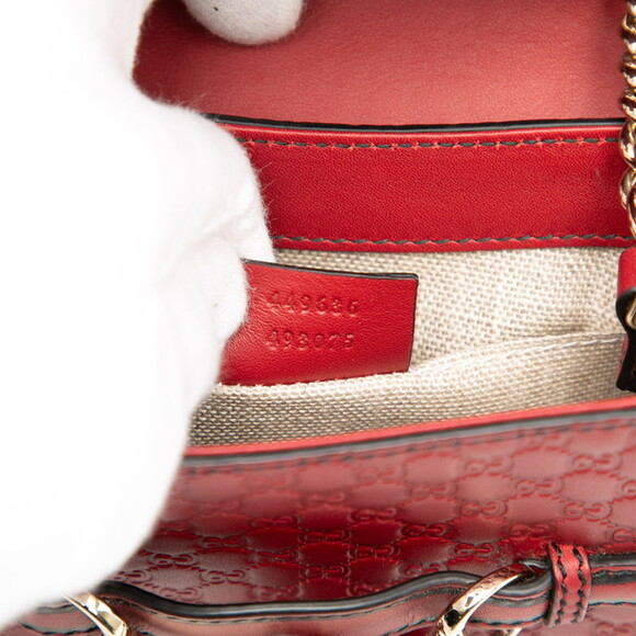 GUCCI Authentic Red Leather Horsebit Shoulder Bag - Picture 6 of 6